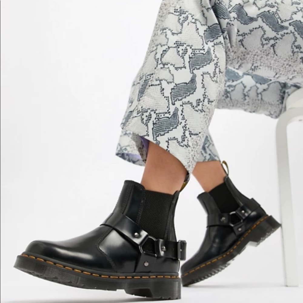 Dr Marten harness Chelsea boots